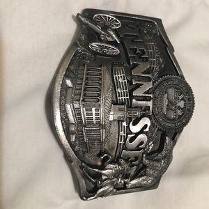 Belt buckle